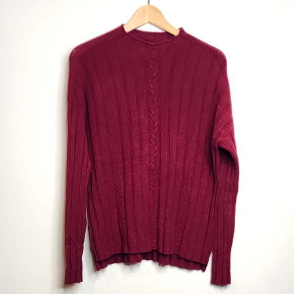 NWT! Burgundy Knit Sweater Made In Italy Women's - Picture 1 of 6